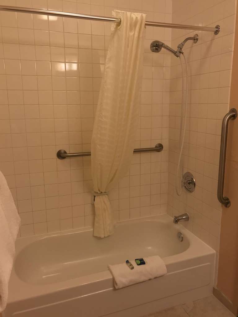 SureStay Hotel by Best Western Wenatchee - photo 36