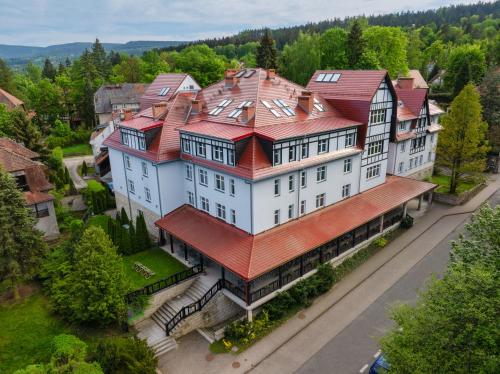 Medical Sensus — 4-Star Luxury Hotel in Polanica-Zdroj, Poland