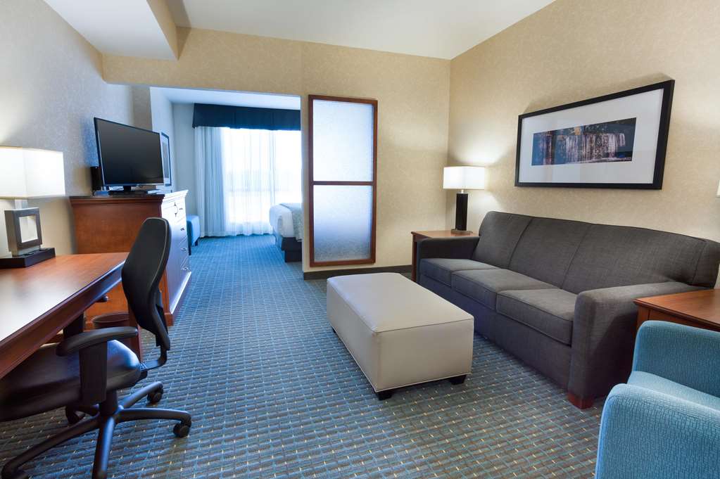 Drury Inn & Suites Burlington - photo 14