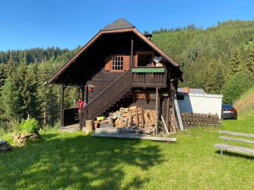 Urige Berghütte - carbon neutral hotel in Fohnsdorf