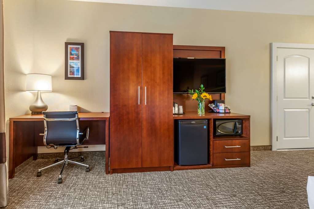 Comfort Inn Brewster - photo 8