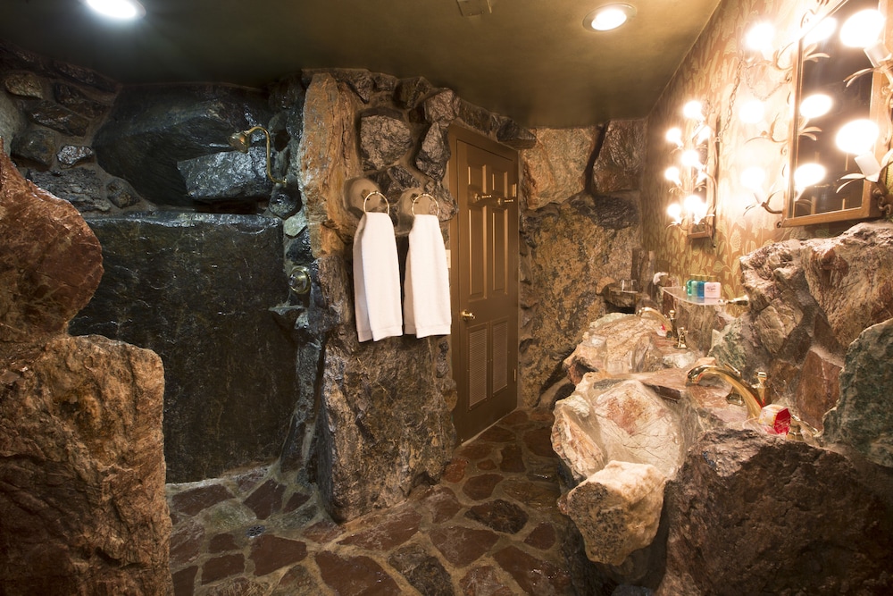 Madonna Inn - photo 223