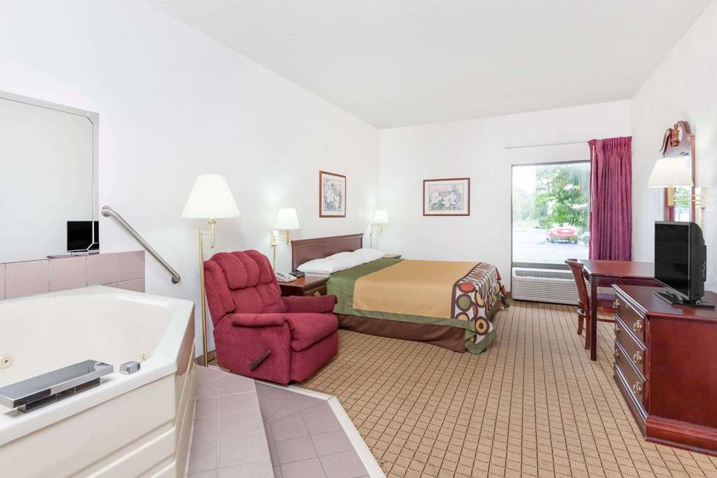 Super 8 by Wyndham Conway - photo 11