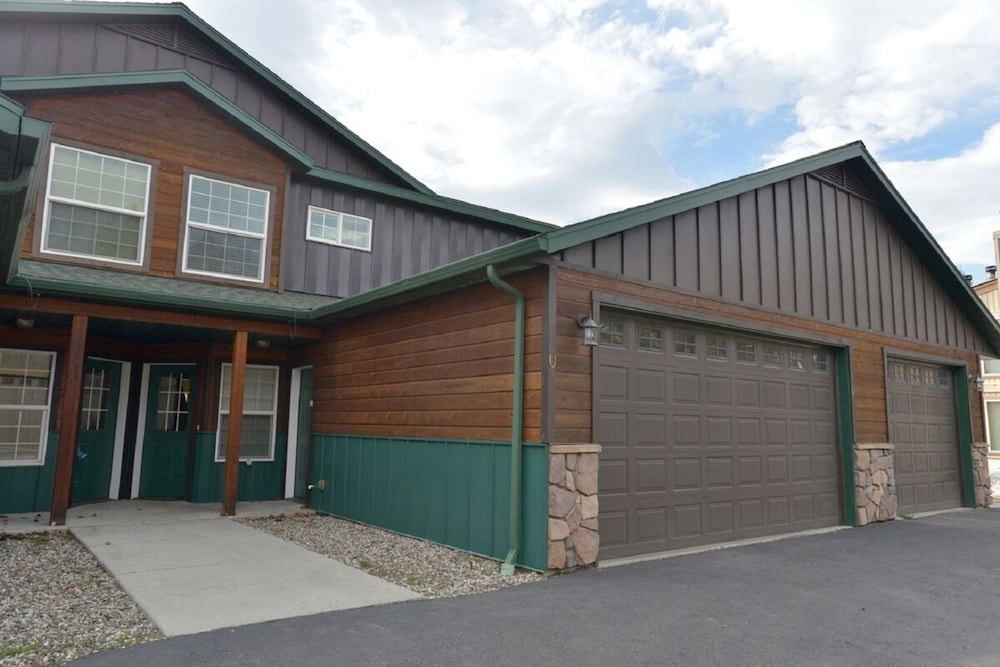 Mountain Therapy by Casago McCall Donerightmanagement in Mccall, United States