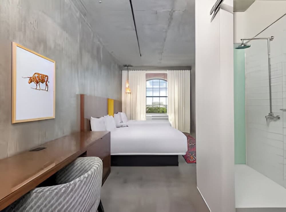 NYLO Dallas Plano Hotel Tapestry Collection by Hilton - photo 16