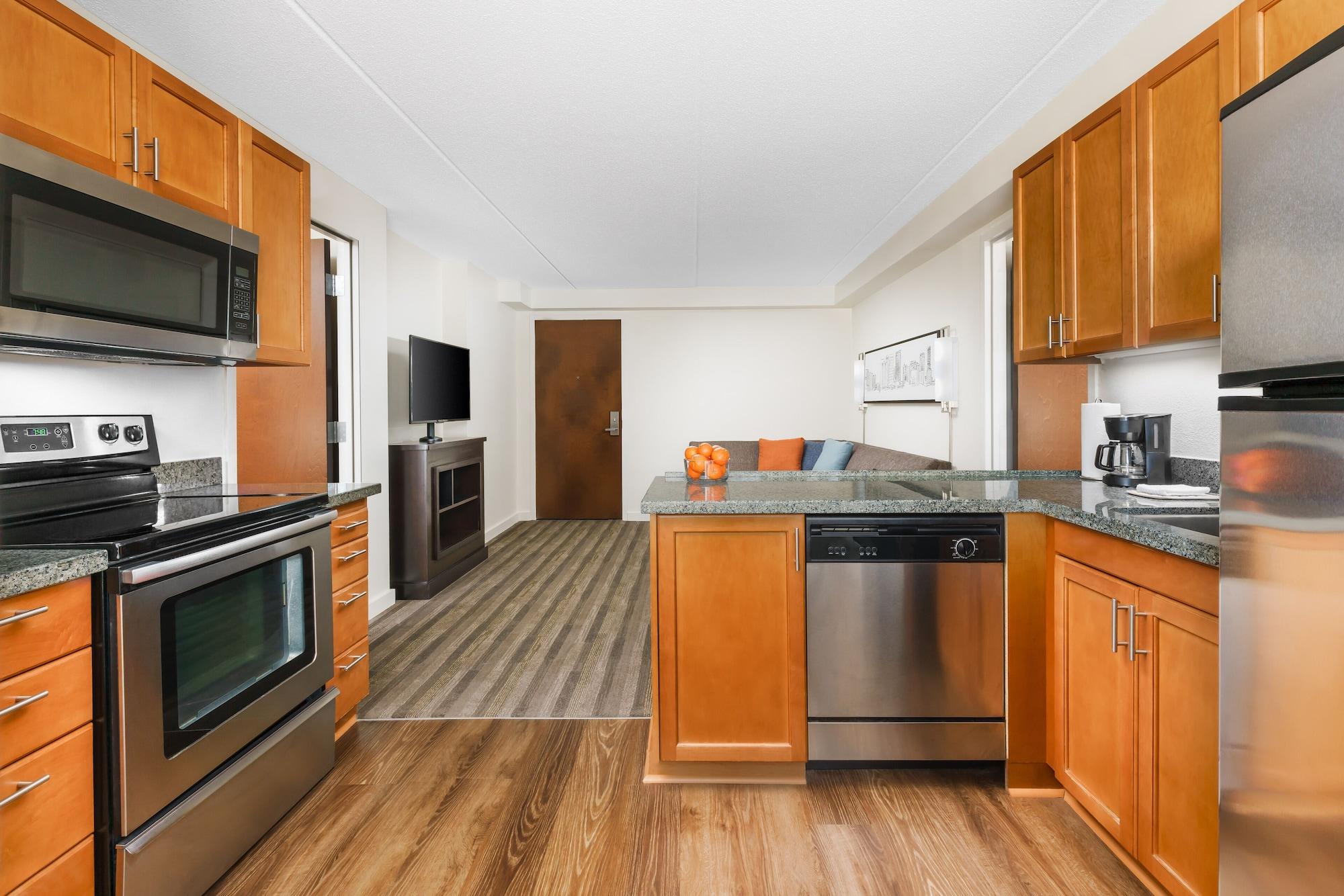 HYATT house Fort Lauderdale Airport & Cruise Port - photo 24