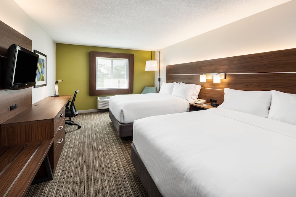 Holiday Inn Express Warrenton by IHG - photo 8