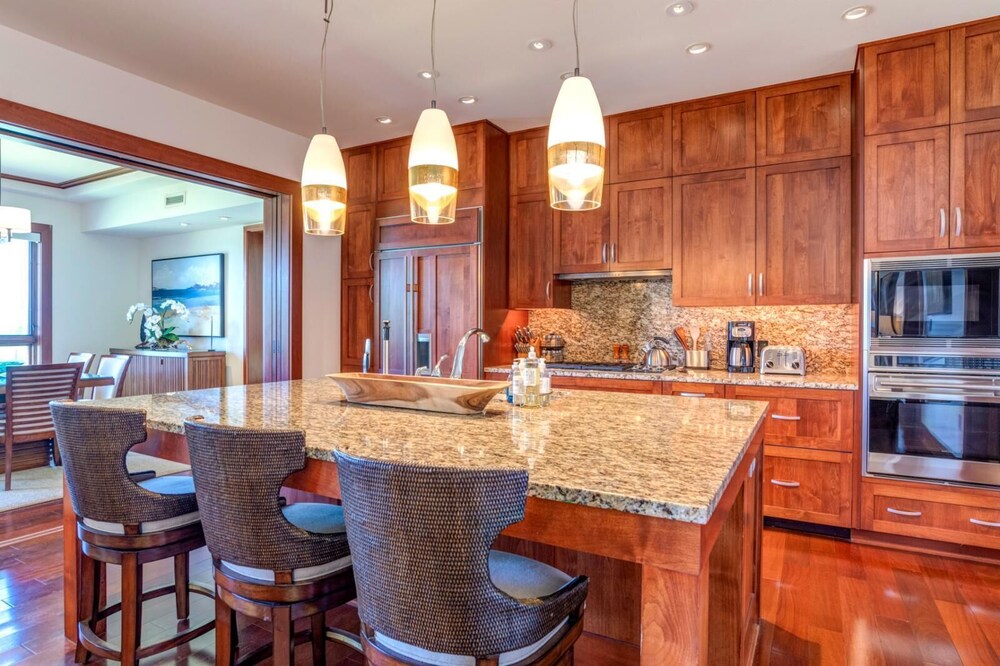 KBM Resorts FREE CAR Palapala at Montage Kapalua Bay 3 Bedroom at Breathtaking Oceanfront Resort with Daily Housekeeping Spa - photo 15