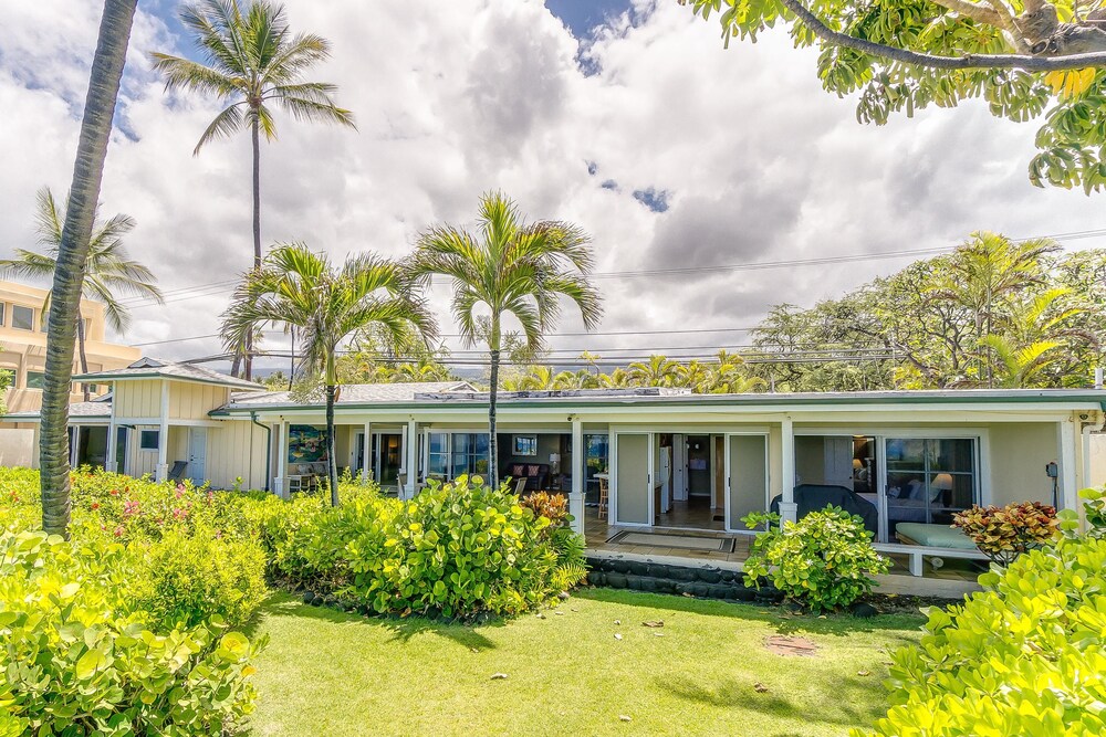 Hale Huna Kai Oceanfront by RedAwning - photo 23