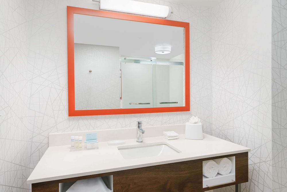 Hampton Inn & Suites Thousand Oaks CA - photo 18