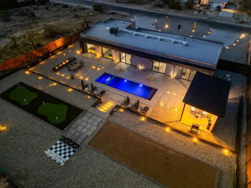 Starlight Bliss - carbon neutral hotel in Joshua Tree