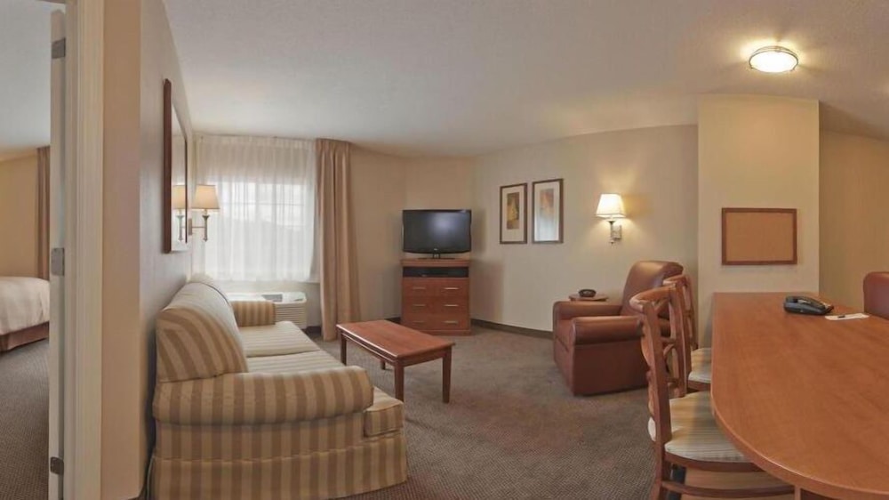 Candlewood Suites Williamsport by IHG - photo 24
