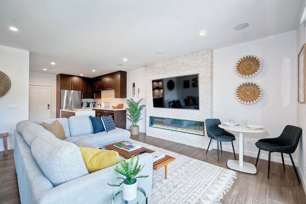 2003 Costa Del Mar Road Unit 660