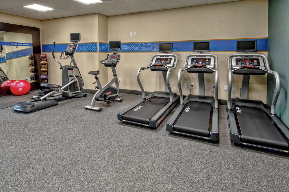 Hampton Inn & Suites Nashville Goodlettsville - photo 33