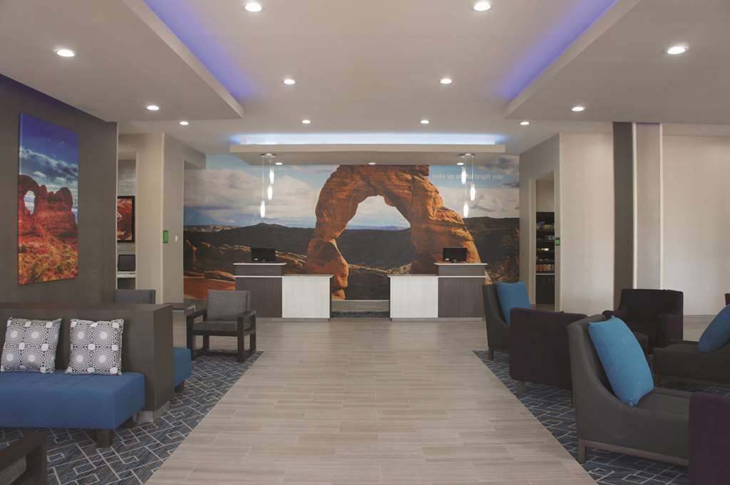 La Quinta Inn & Suites by Wyndham Kanab - photo 6