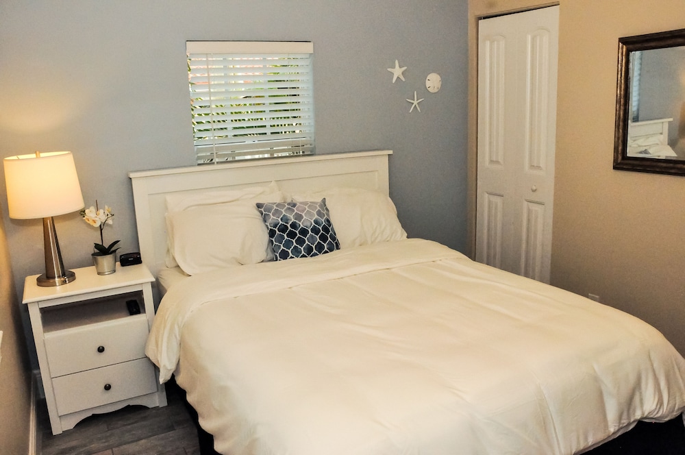 Blue Waters Treasure Island - featured photo