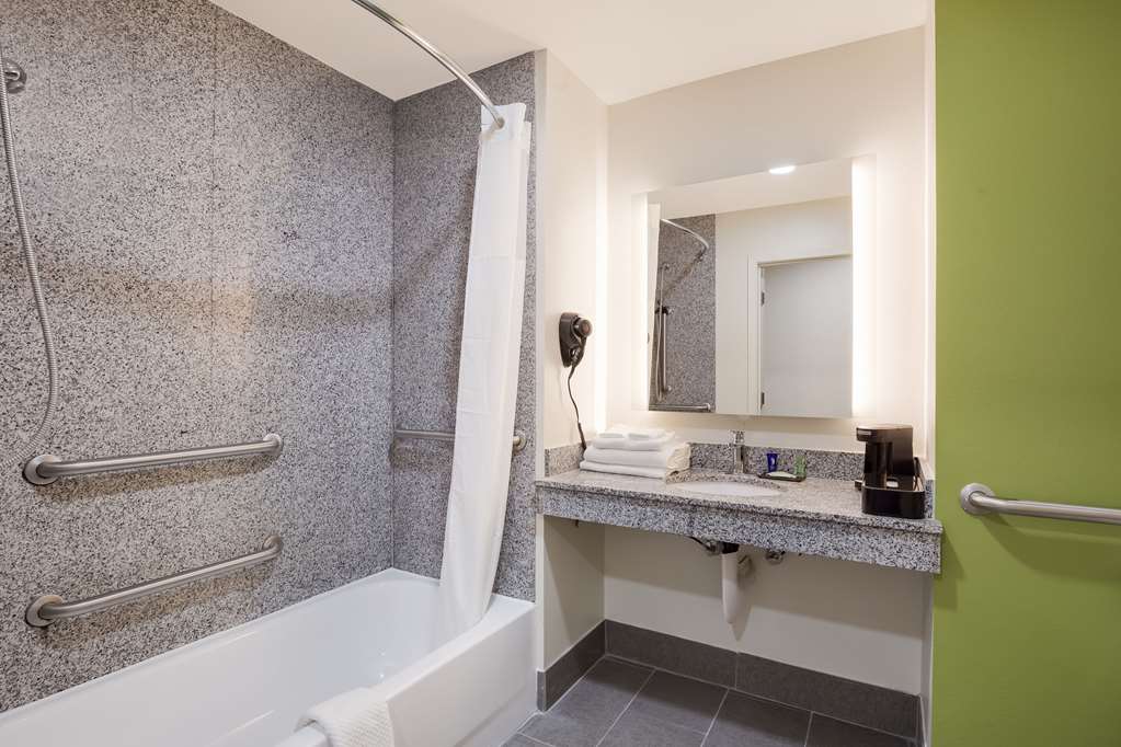 Sleep Inn & Suites North Mobile Saraland - photo 20
