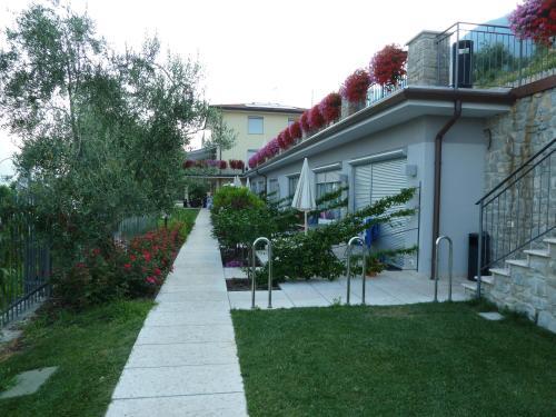 Villa Treccani Apartments — 4-Star Luxury Hotel in Malcesine, Italy