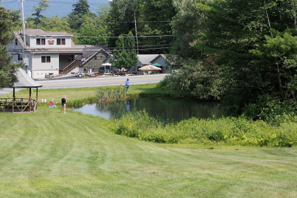 Hill View Motel and Cottages - photo 57