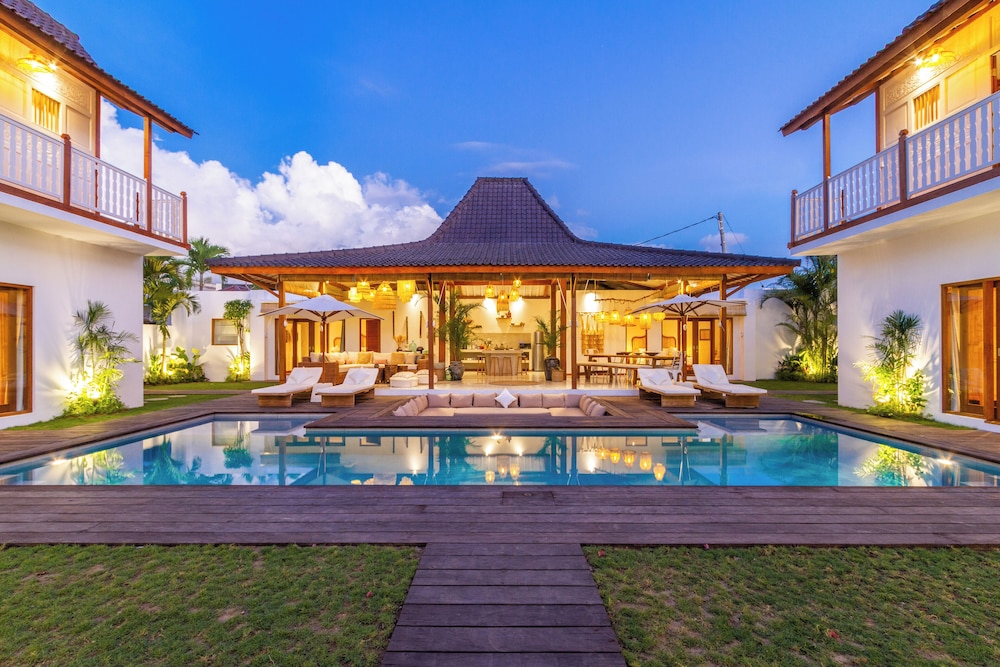Villa Loma by Alfred in Bali — 4-Star Luxury Hotel in Seminyak, Indonesia