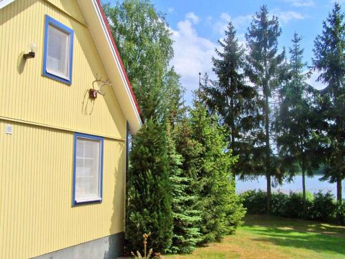 Vogtis Ferienhaus am Glammsee — hotel in Warin