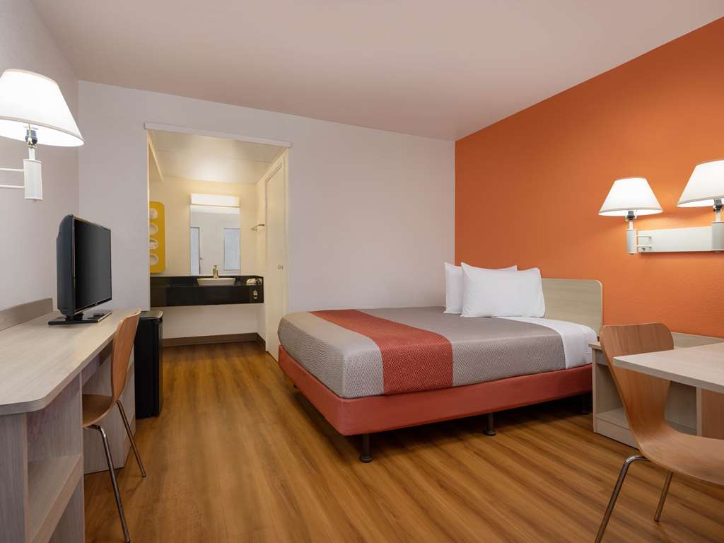 Motel 6 Santa Maria CA North - photo 6