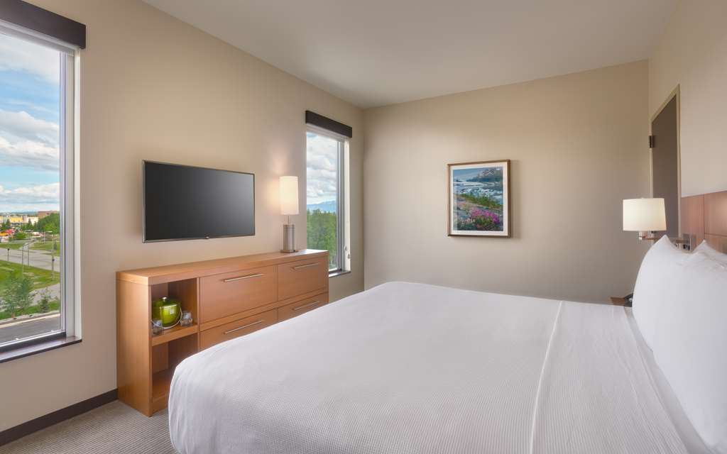Hyatt Place Anchorage Midtown - photo 32