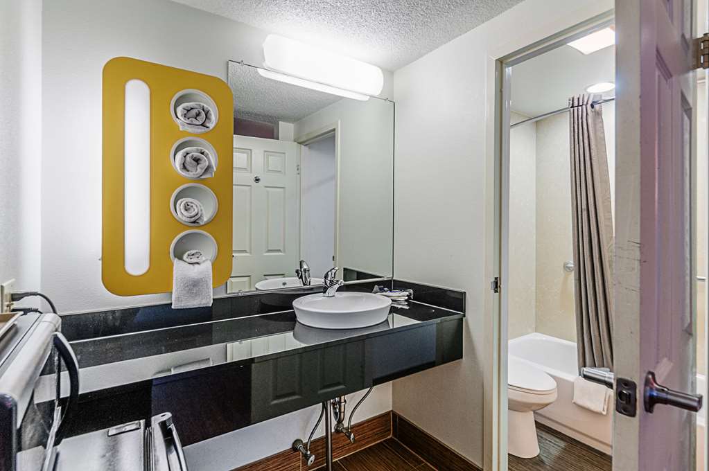 Motel 6 Martinsburg WV - photo 28