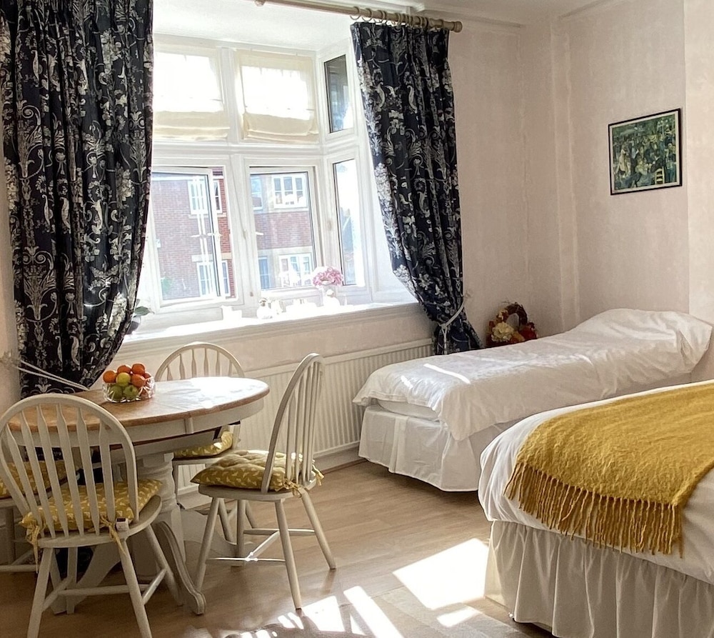 19 Station Road in Henley-On-Thames, United Kingdom