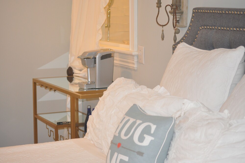 Chateau Rooms - photo 16