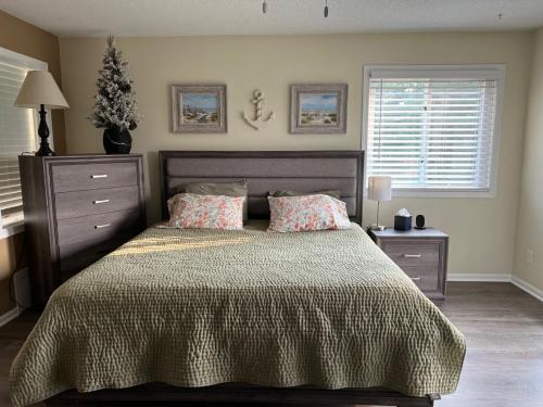 Dells Paradise At Lighthouse Cove Condominiums — 4-Star Luxury Hotel in Wisconsin Dells, United States