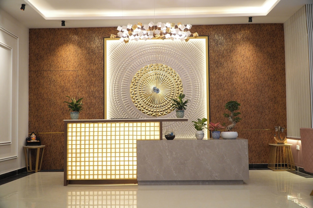 Nimantrana - last minute hotel in Noida
