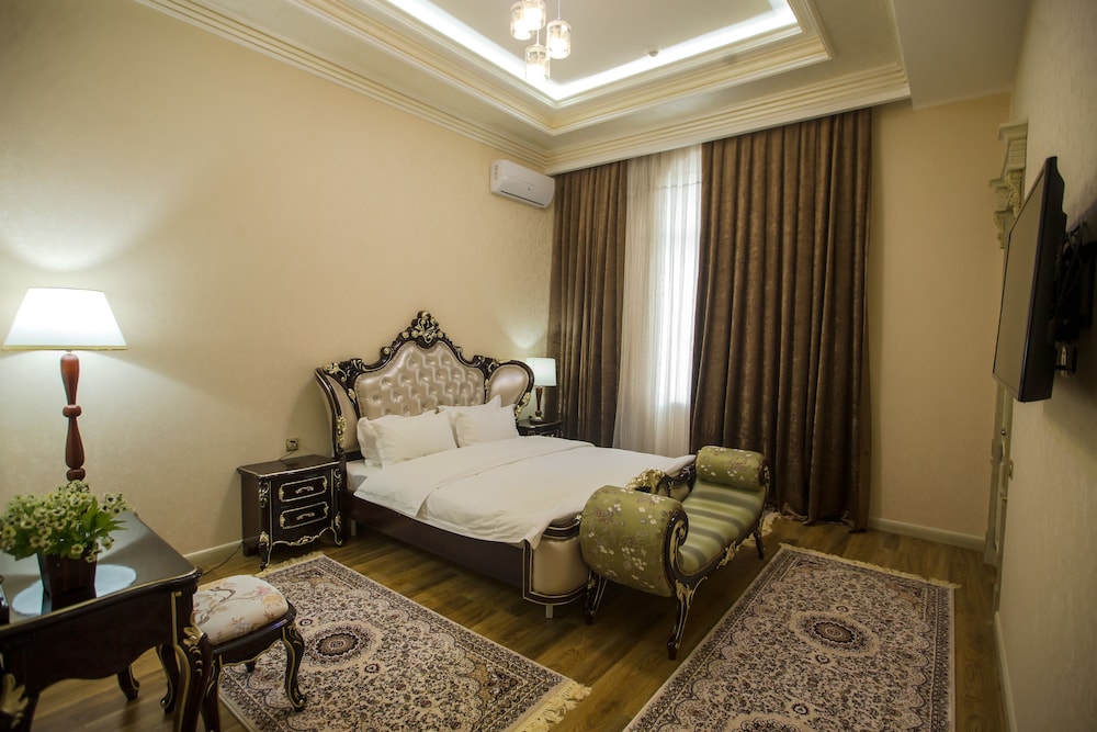 Daniel Hill — Tashkent — photo 5