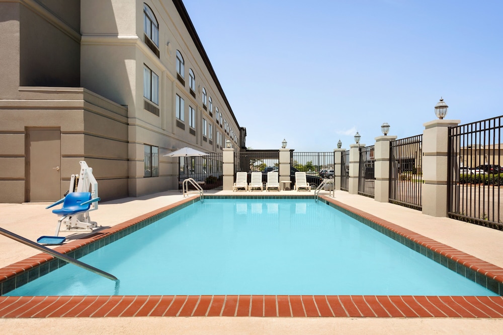 Spark by Hilton Catoosa Tulsa - photo 11