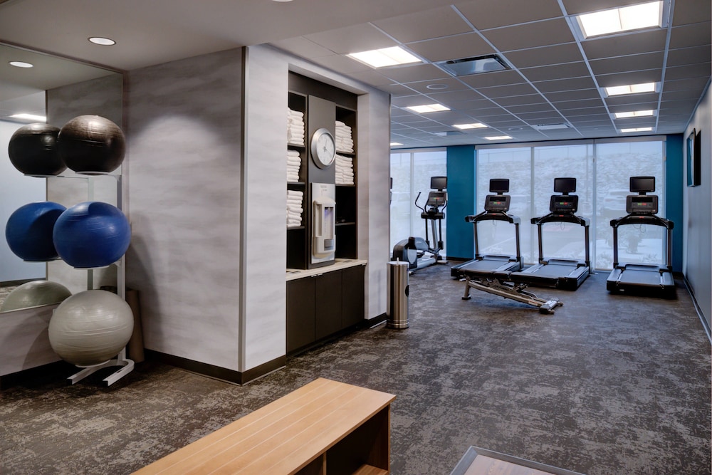 Fairfield Inn & Suites by Marriott Staunton - photo 25