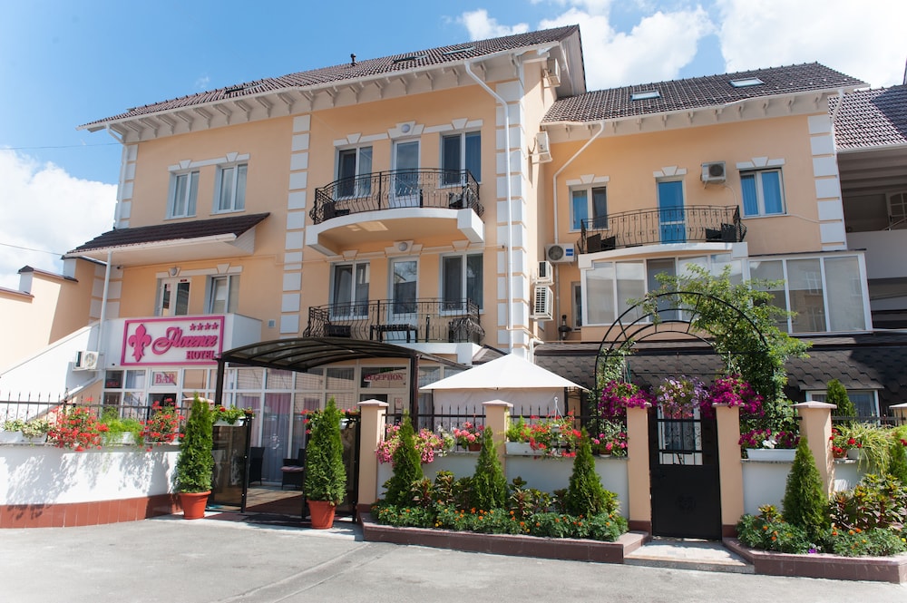 Florence Hotel — hotel in Chisinau