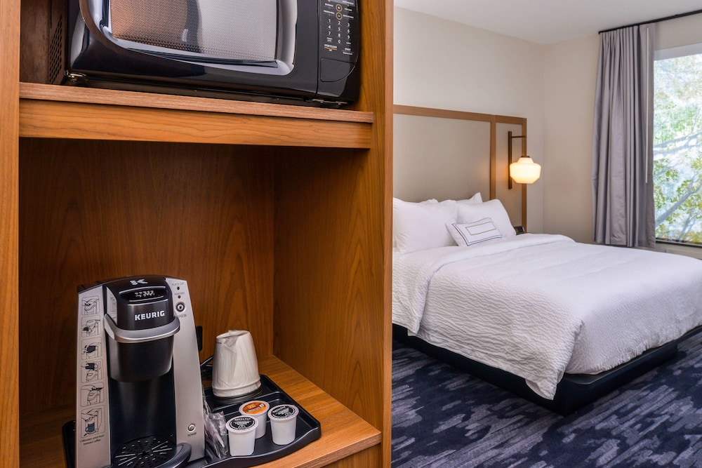 Fairfield Inn & Suites by Marriott Fort Worth Southwest at Cityview - photo 6