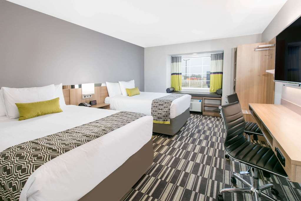 Microtel Inn & Suites by Wyndham Lubbock - photo 9