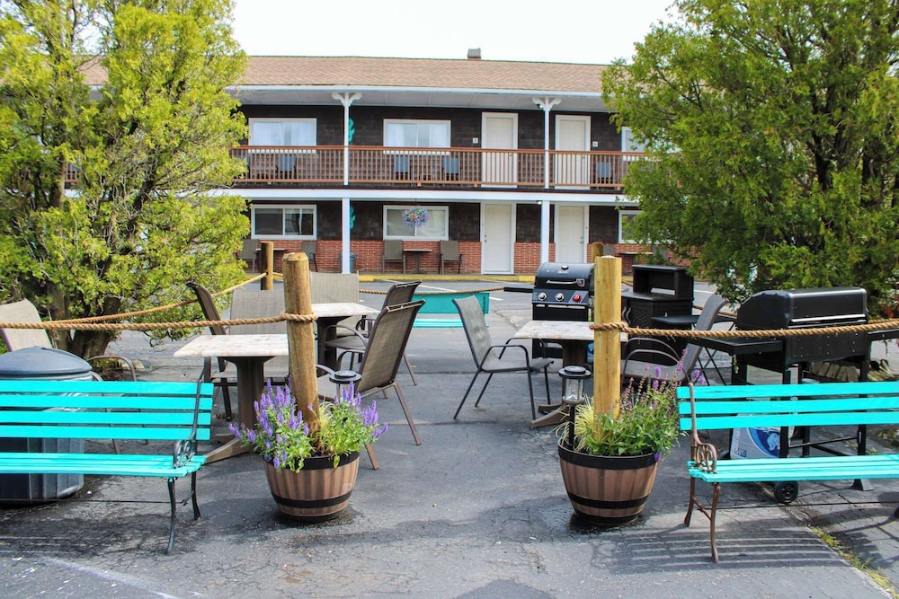 Janmere Motel - photo 94