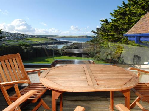 Bishops View — 4-Star Luxury Hotel in Polzeath, United Kingdom