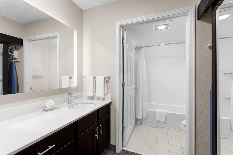 Residence Inn by Marriott Peachtree Corners - photo 40