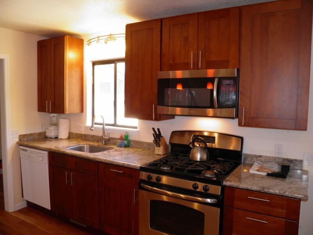 1858 Venice Drive - photo 10