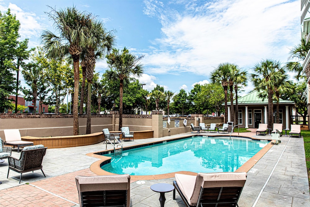 Hampton Inn & Suites Charleston West Ashley - photo 34