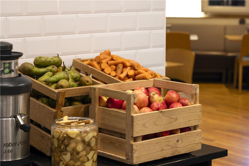 Scandic Berlin Kurfuerstendamm Breakfast buffet