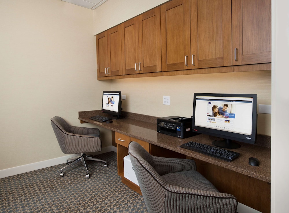 Hampton Inn & Suites Braselton - photo 32