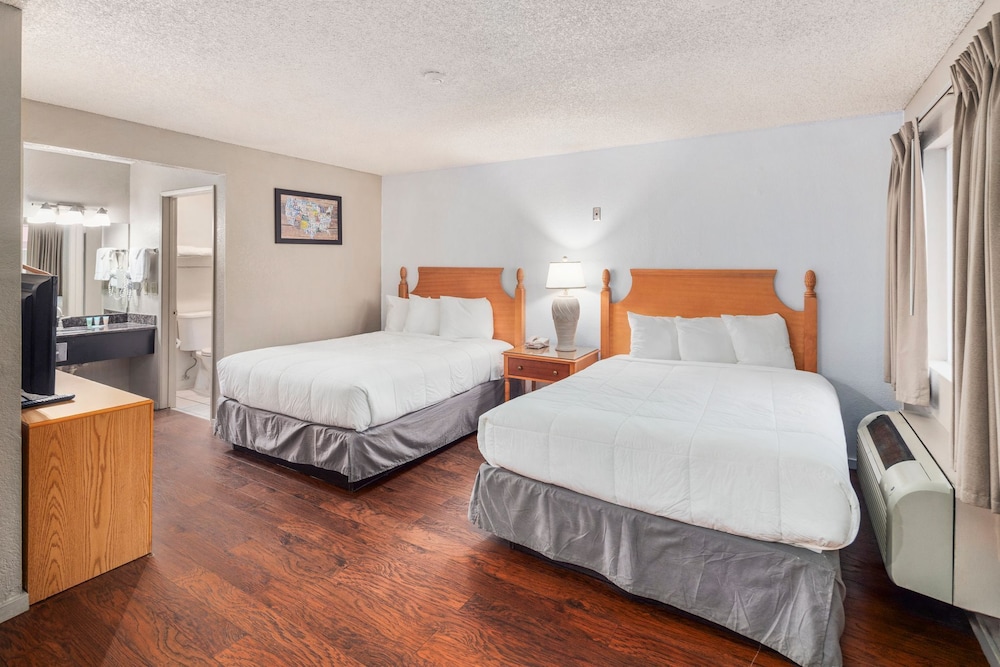 Inn at Lake Washington By OYO I 405 - photo 27