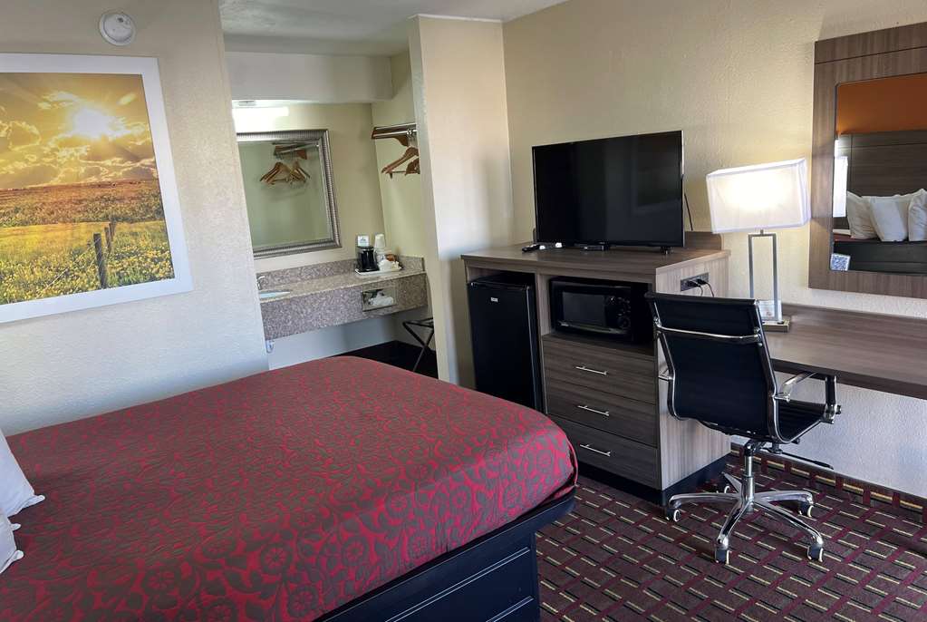 Days Inn by Wyndham El Reno - photo 10
