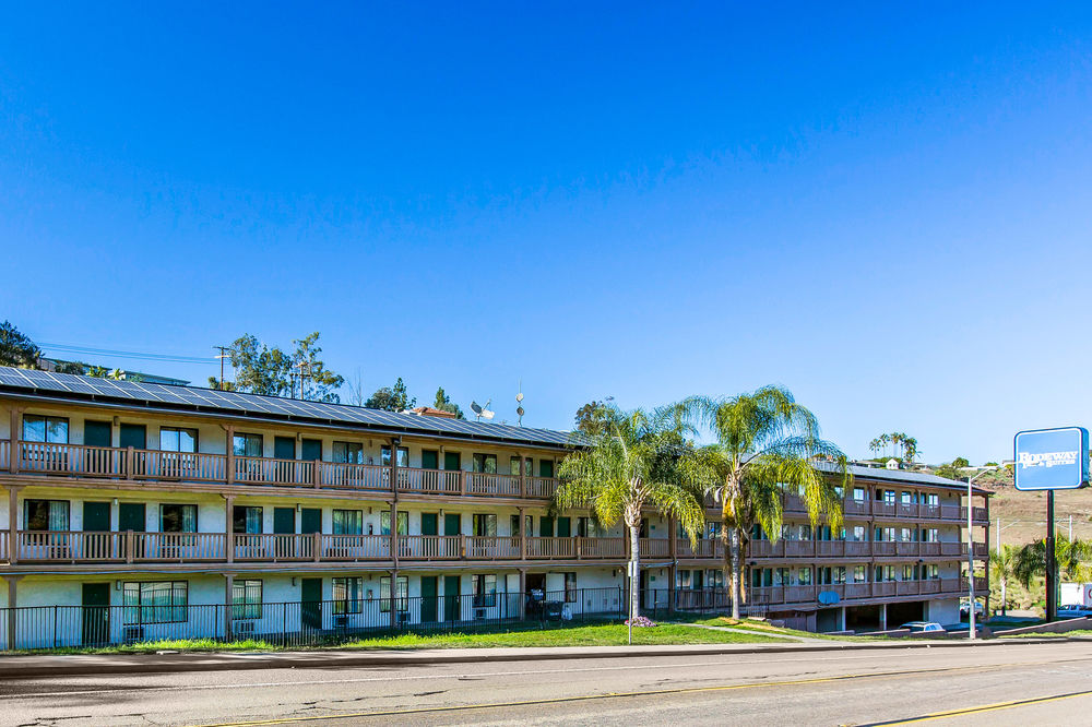 Rodeway Inn & Suites El Cajon San Diego East - photo 7