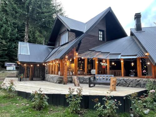 Acceso Bayo ubicada en el acceso al cerro bayo 3km del centro in Villa La Angostura, Argentina