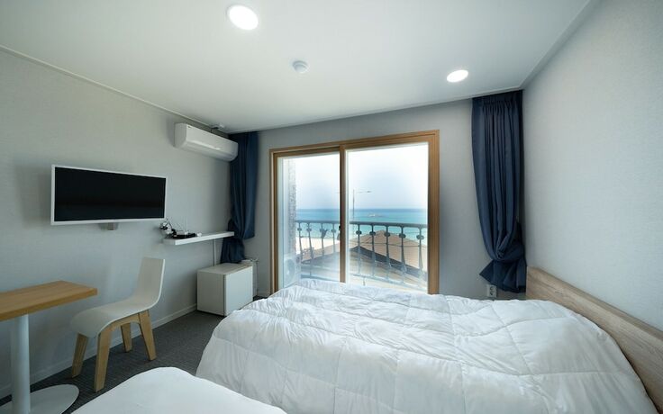 Goseong Obbawi in Goseong, South Korea